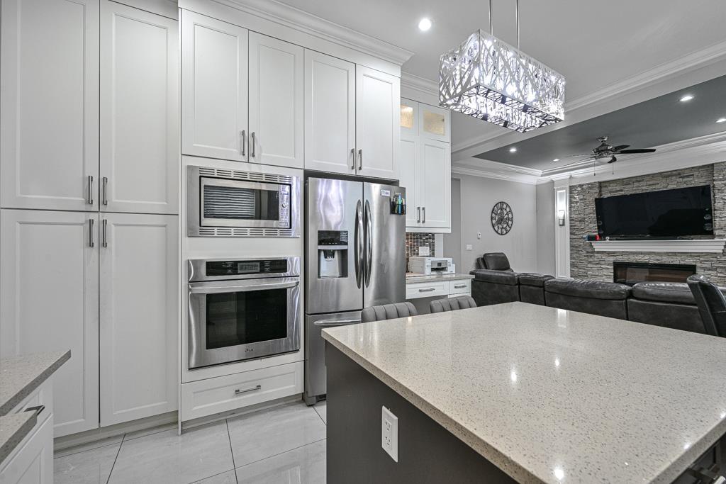 5916 139 Street, Surrey, British Columbia  V3X 0G6 - Photo 12 - R3148359