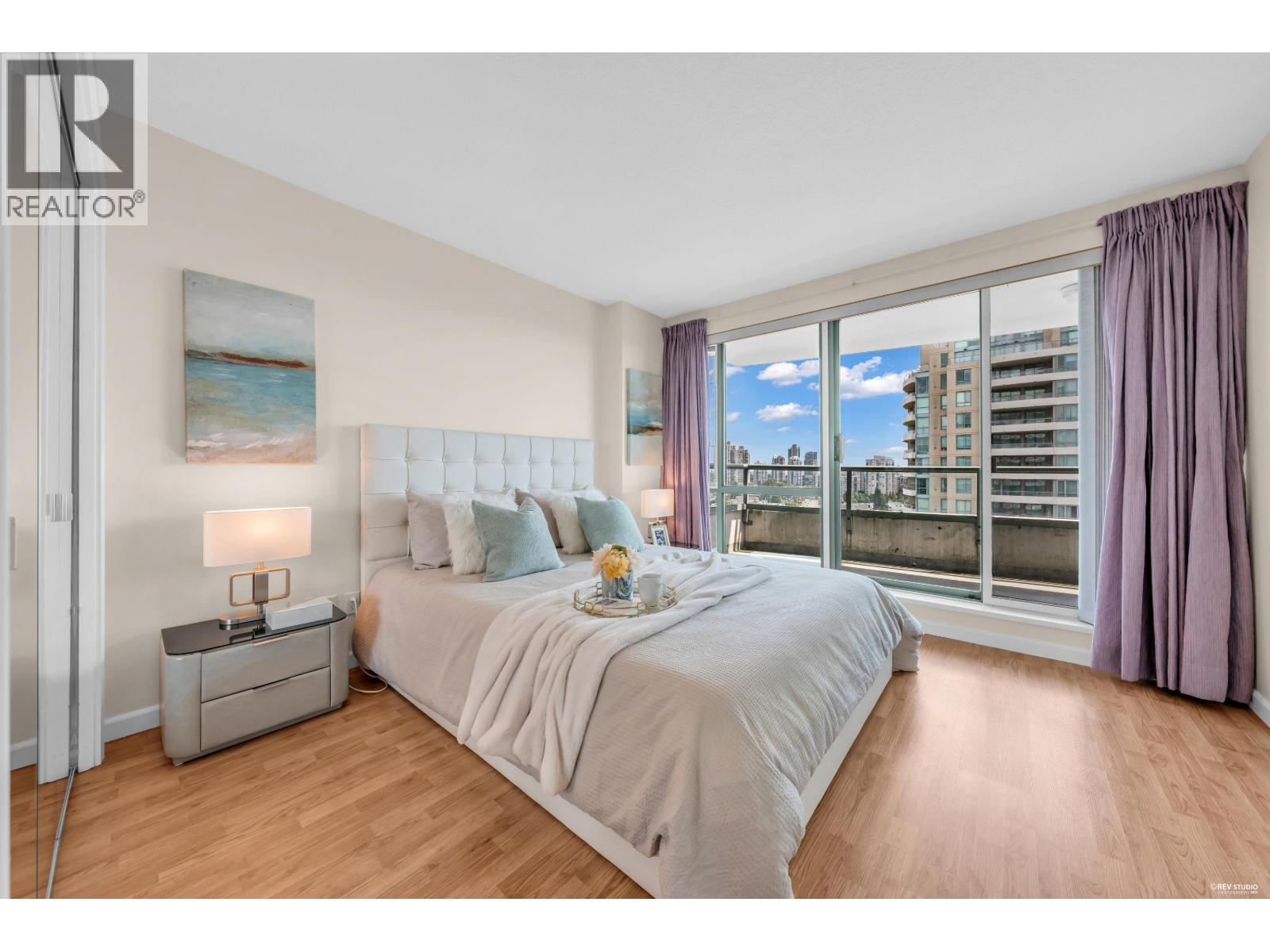 1702 6611 Southoaks Crescent, Burnaby, British Columbia  V5E 4L5 - Photo 11 - R3148443