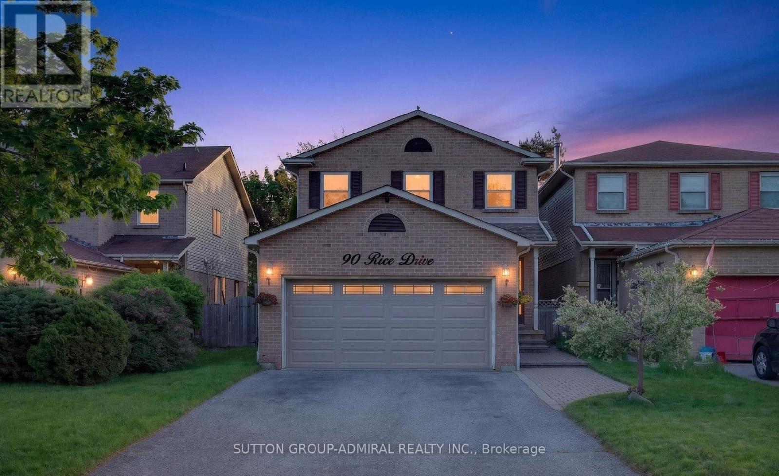 90 RICE DRIVE, Whitby, Ontario