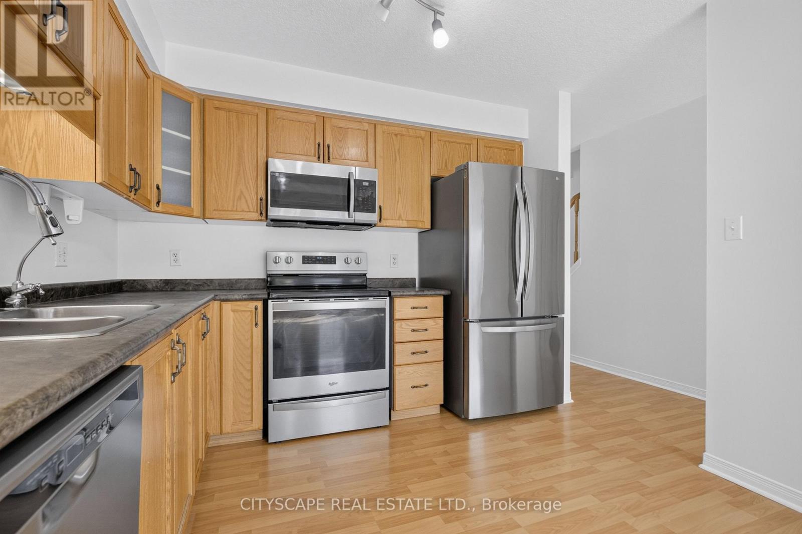 244 Sophia Crescent, Kitchener, Ontario  N2R 1X8 - Photo 12 - X13589314