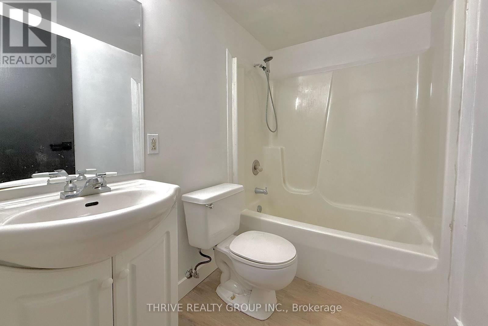 209 - 87 Frank Street, Strathroy-Caradoc, Ontario  N7G 2R5 - Photo 6 - X13590064