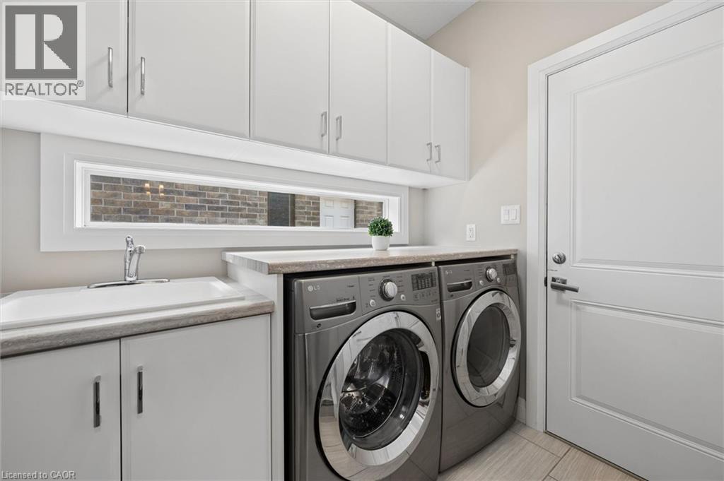 606 Pinery Trail, Waterloo, Ontario  N2V 2Y6 - Photo 23 - 40845774