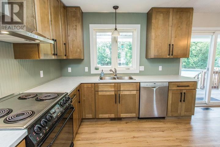 1276 Richards St, Richards Landing, Ontario  P0R 1J0 - Photo 8 - SM261863