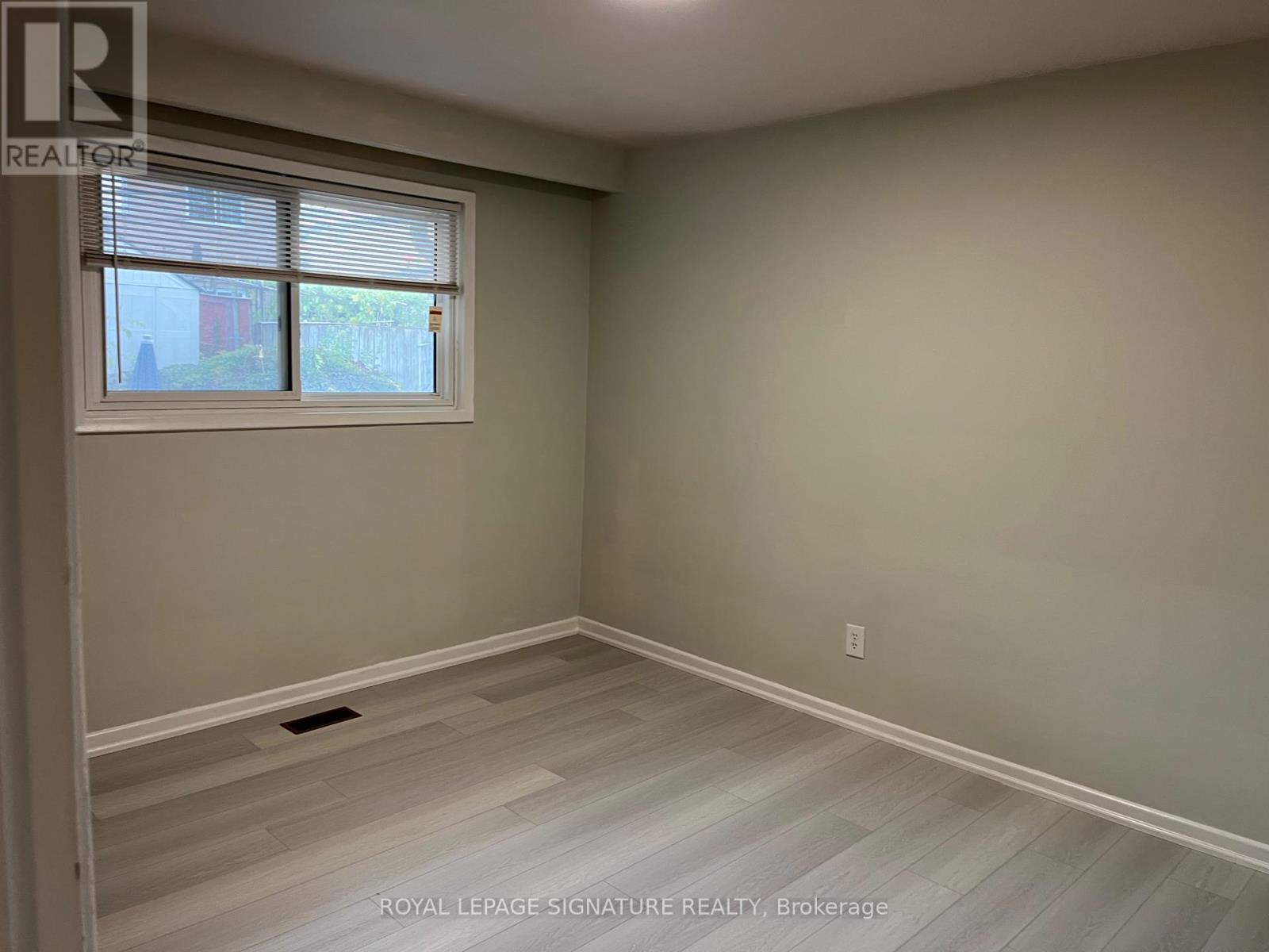 23 ALLANFORD ROAD - Photo 13