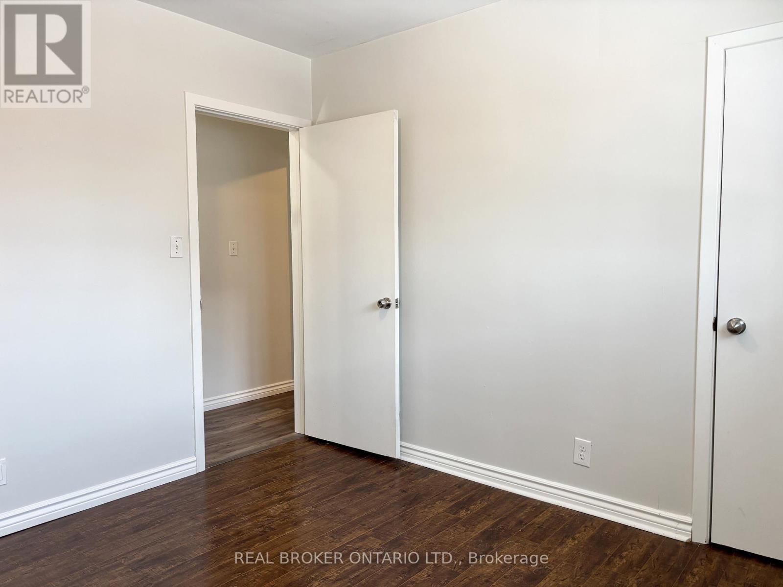 Main Fl - 327 Dover Street, Oshawa, Ontario L1G 6G7 - Photo 7 - E13590170