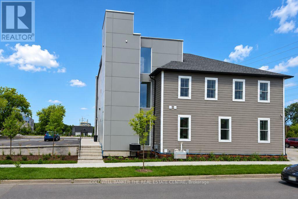 1st Floor - Room 1 - 431 Davis Drive, Newmarket, Ontario  L3Y 2P1 - Photo 10 - N13590040