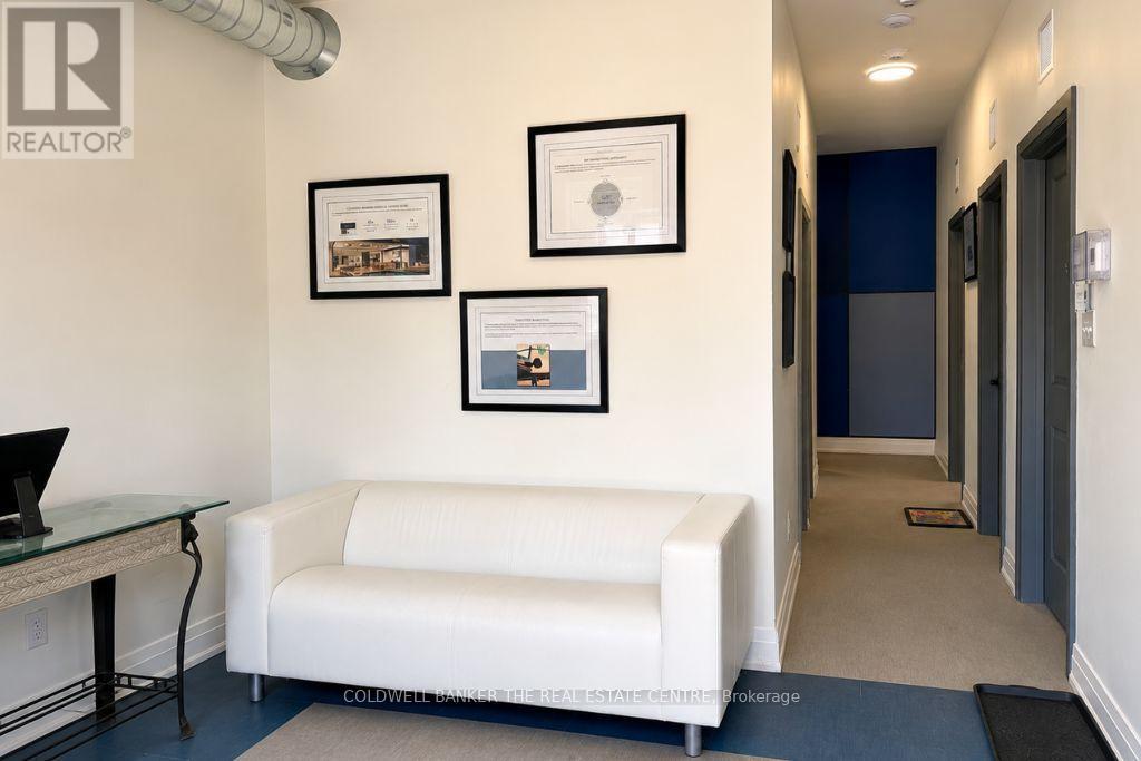 1st Floor - Room 1 - 431 Davis Drive, Newmarket, Ontario  L3Y 2P1 - Photo 6 - N13590040