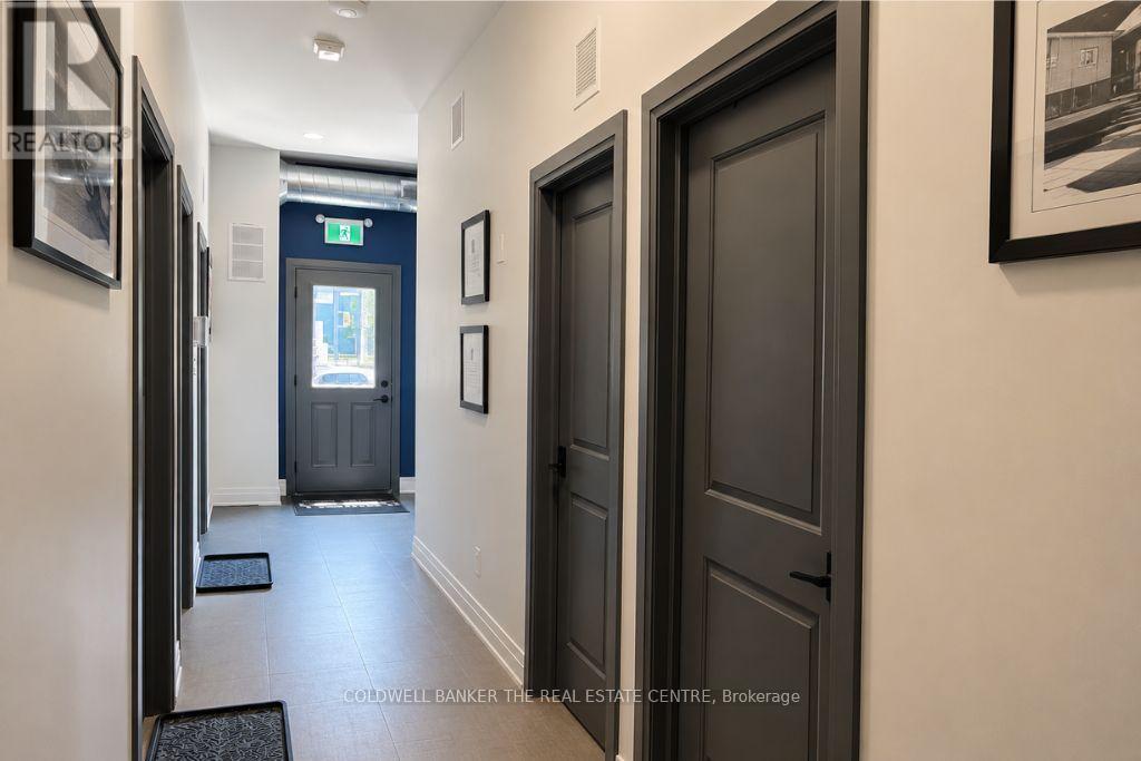 1st Floor - Room 1 - 431 Davis Drive, Newmarket, Ontario  L3Y 2P1 - Photo 7 - N13590040