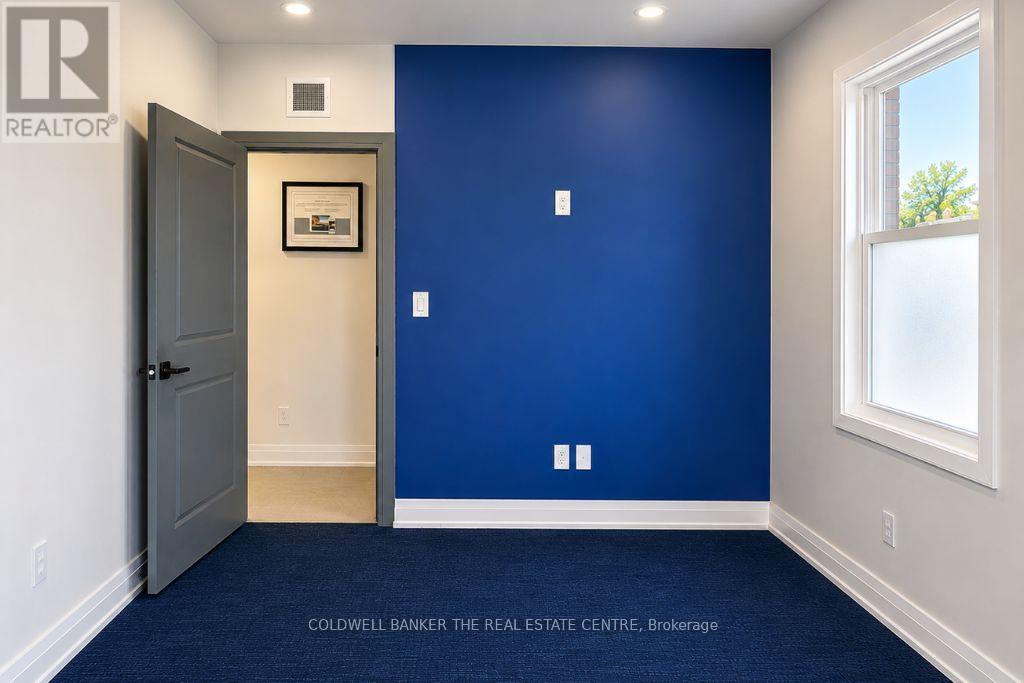 1st Floor - Room 1 - 431 Davis Drive, Newmarket, Ontario  L3Y 2P1 - Photo 9 - N13590040
