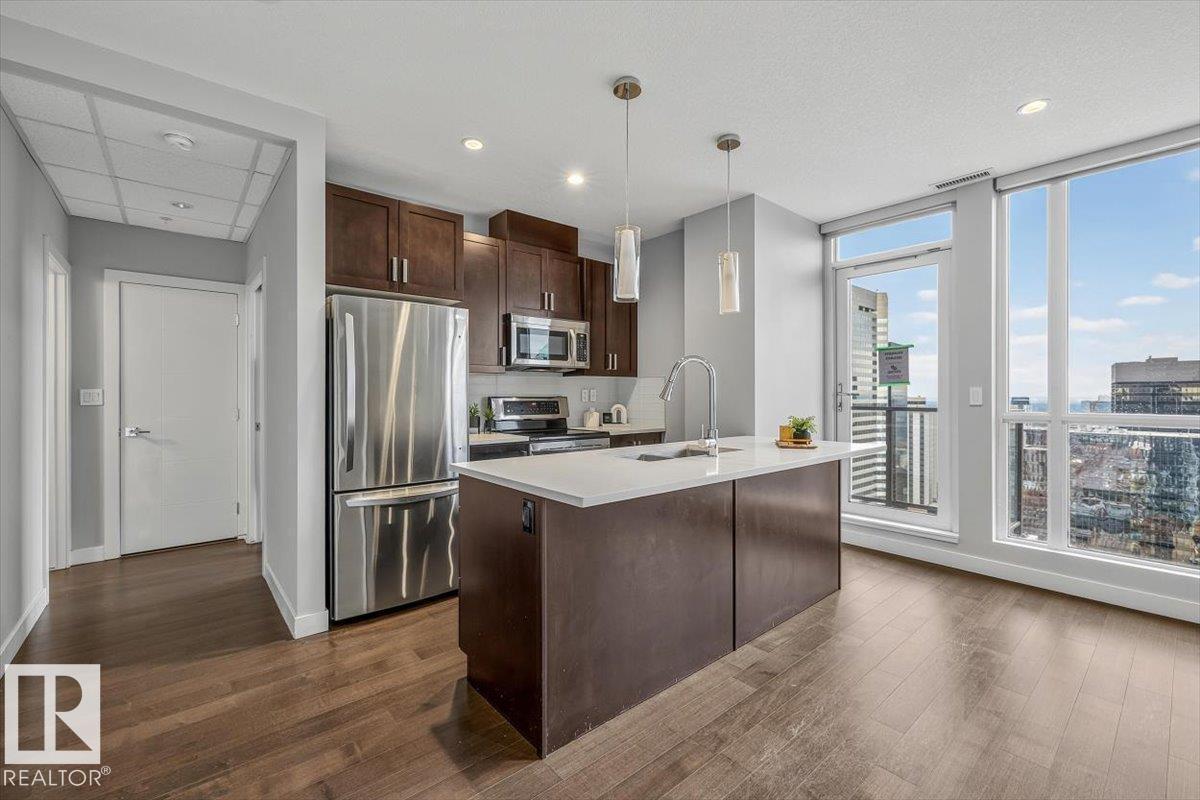 #2702 10238 103 St NW, Edmonton, Alberta  T5J 0G6 - Photo 2 - E4499982