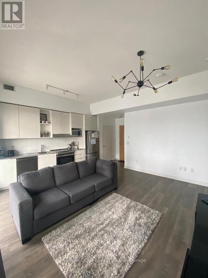 1404 - 2520 Eglinton Avenue W, Mississauga, Ontario  L5M 0Y4 - Photo 3 - W13590020