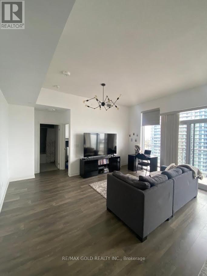 1404 - 2520 Eglinton Avenue W, Mississauga, Ontario  L5M 0Y4 - Photo 4 - W13590020