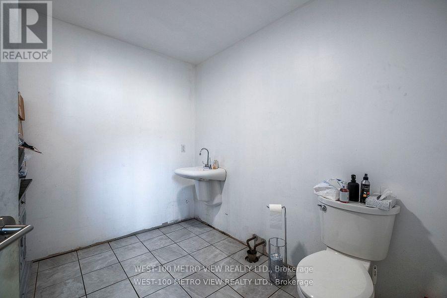 33 - 1156 King Road, Burlington, Ontario L7T 0C5 - Photo 11 - W13590108