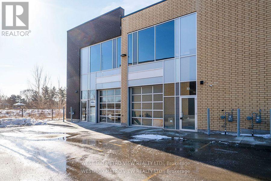 33 - 1156 King Road, Burlington, Ontario L7T 0C5 - Photo 4 - W13590108