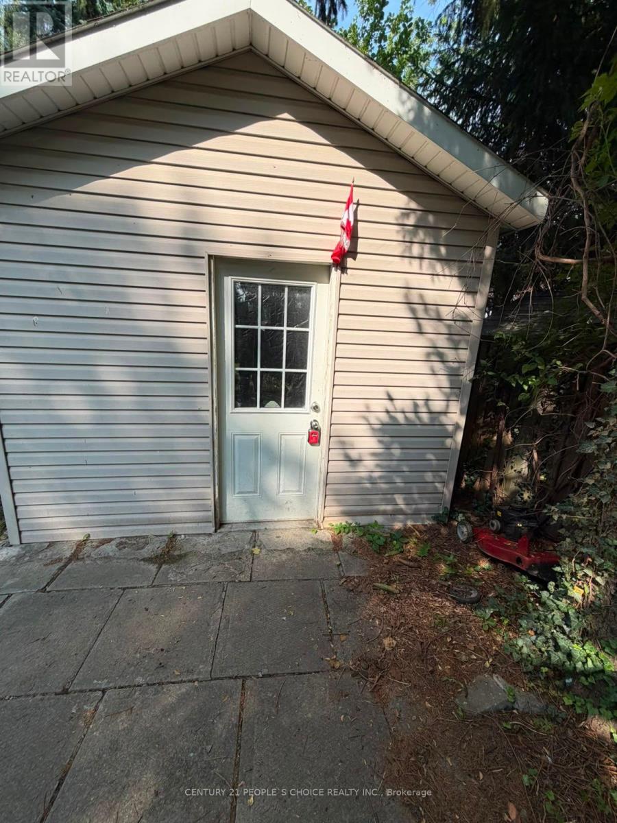 Bsmt - 1165 Ogden Avenue, Mississauga, Ontario L5E 2G8 - Photo 9 - W13590220