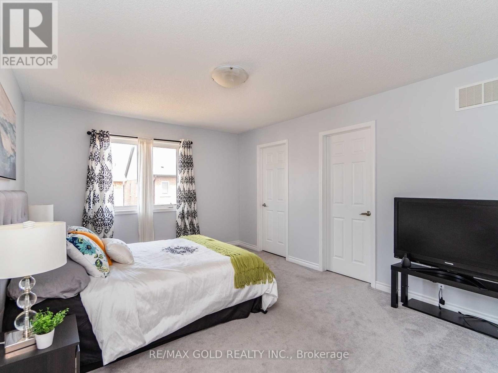 102 Leadenhall Road, Brampton, Ontario L7A 4G9 - Photo 13 - W13590234