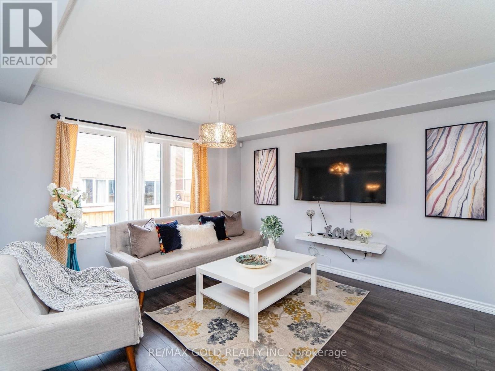 102 Leadenhall Road, Brampton, Ontario L7A 4G9 - Photo 6 - W13590234