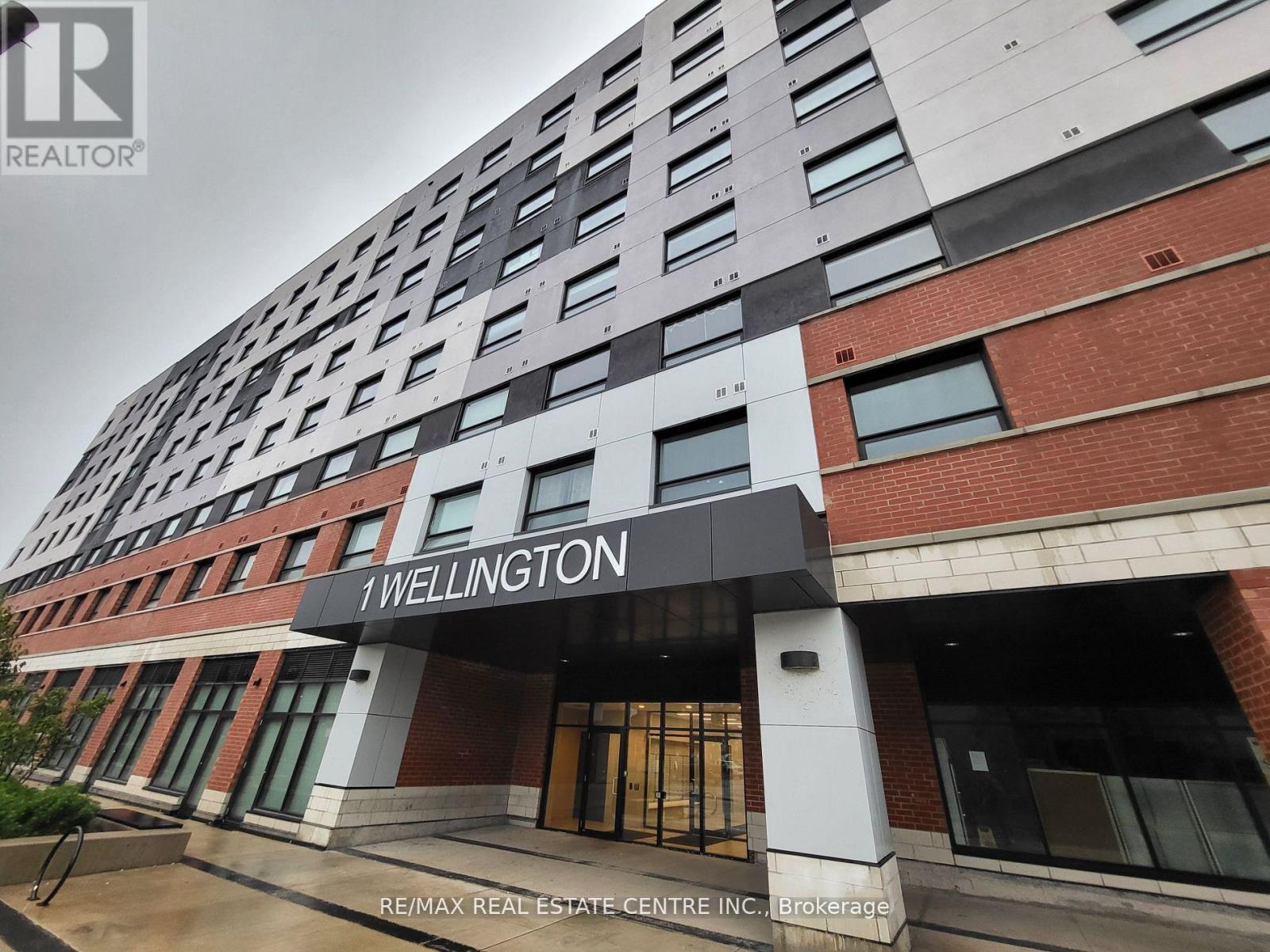 418 - 1 WELLINGTON STREET, Brantford