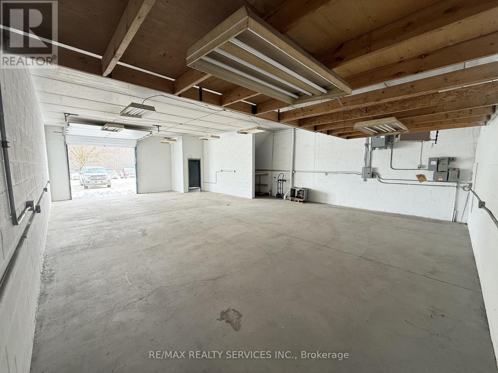 3 (Main Floor) - 1033 Pattullo Avenue, Woodstock, Ontario  N4V 1C8 - Photo 3 - X13590128