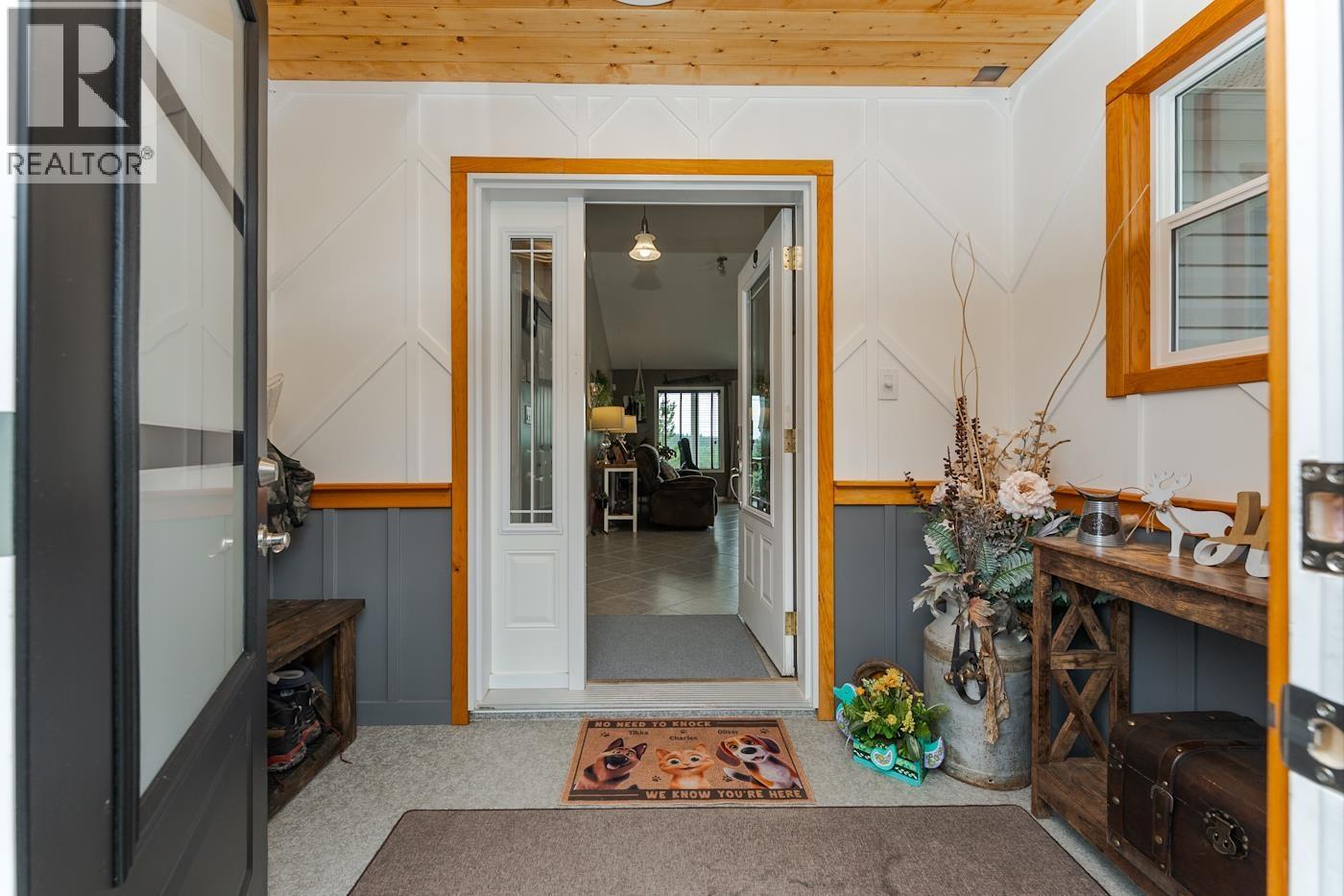 25800 West Lake Road, Prince George, British Columbia  V2N 6H6 - Photo 17 - R3148455