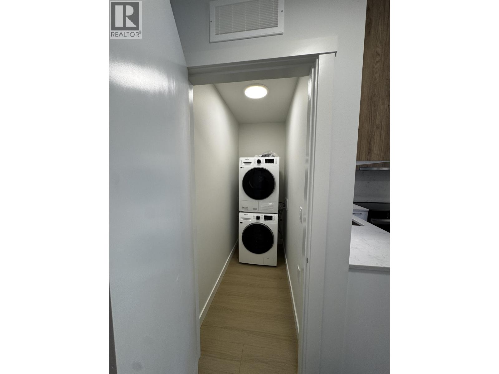 611 82 First Street, New Westminster, British Columbia  V3L 0L8 - Photo 5 - R3148577
