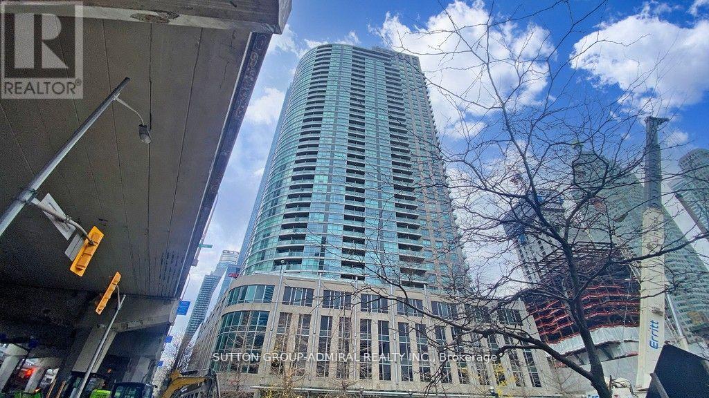 2701 - 18 Yonge Street, Toronto, Ontario  M5E 1Z8 - Photo 2 - C13590260
