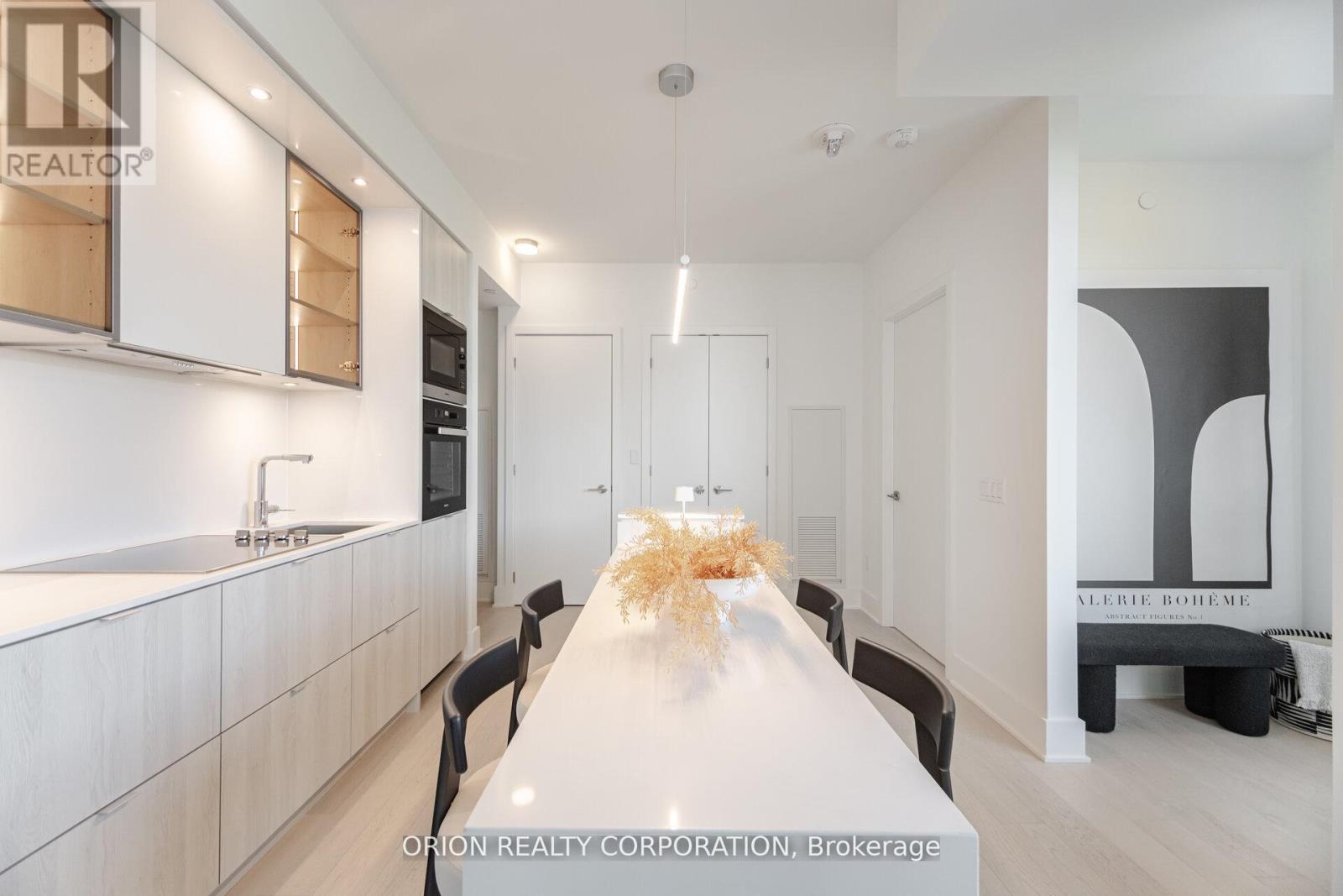 3204 - 11 Yorkville Avenue, Toronto, Ontario  M4W 1L2 - Photo 11 - C13590278