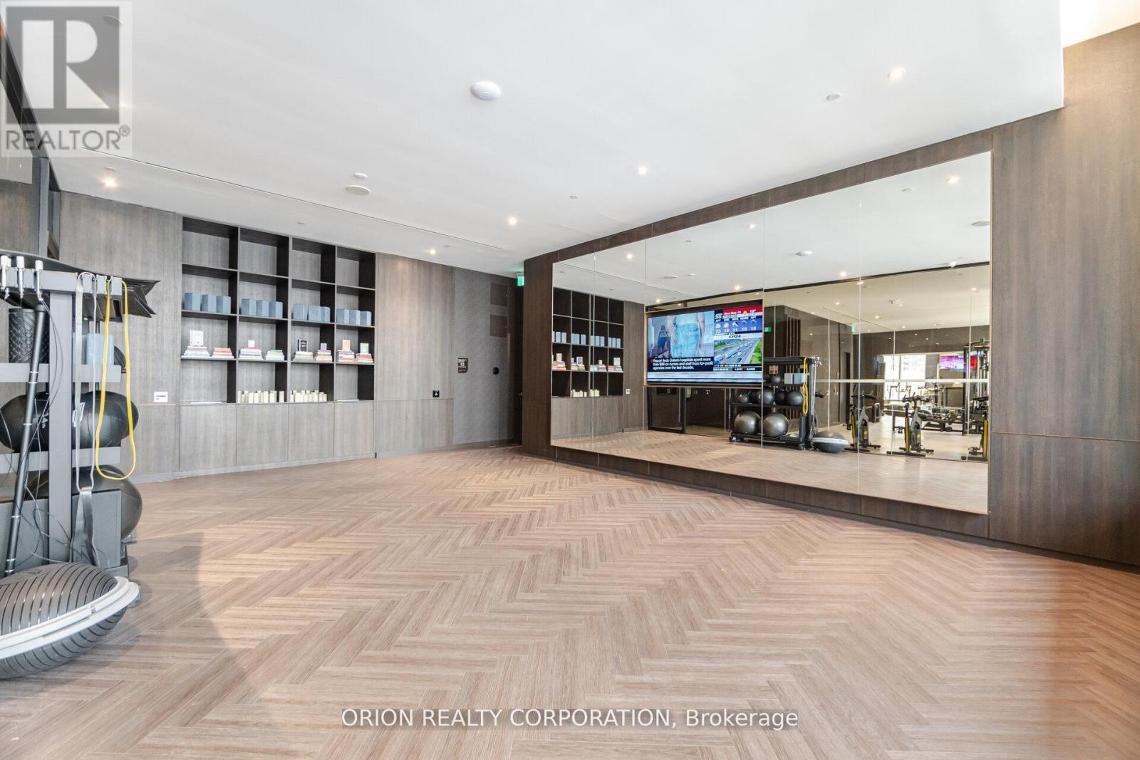 3204 - 11 Yorkville Avenue, Toronto, Ontario  M4W 1L2 - Photo 35 - C13590278