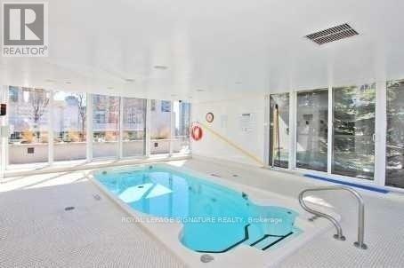 1022 - 270 Wellington Street W, Toronto, Ontario  M5V 3P5 - Photo 13 - C13590280