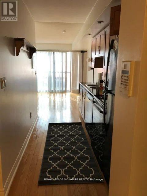 1022 - 270 Wellington Street W, Toronto, Ontario  M5V 3P5 - Photo 4 - C13590280