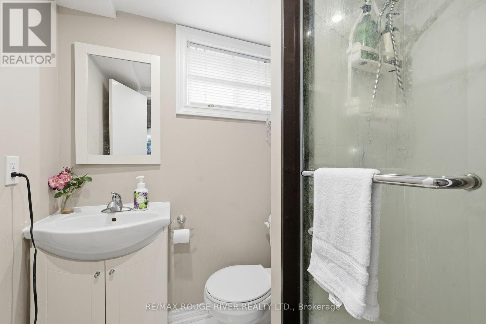 5 Pixley Crescent, Toronto, Ontario M1E 3G5 - Photo 31 - E13590258