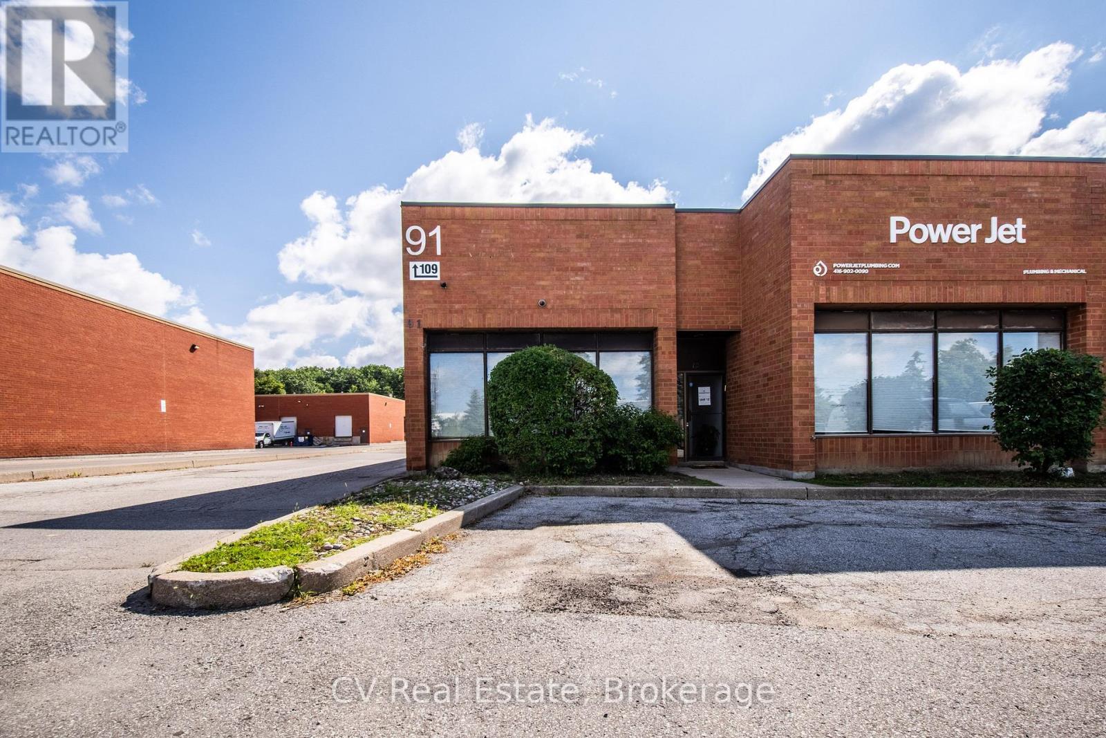 12 - 91 Fernstaff Court, Vaughan, Ontario  L4K 3L9 - Photo 1 - N13590326