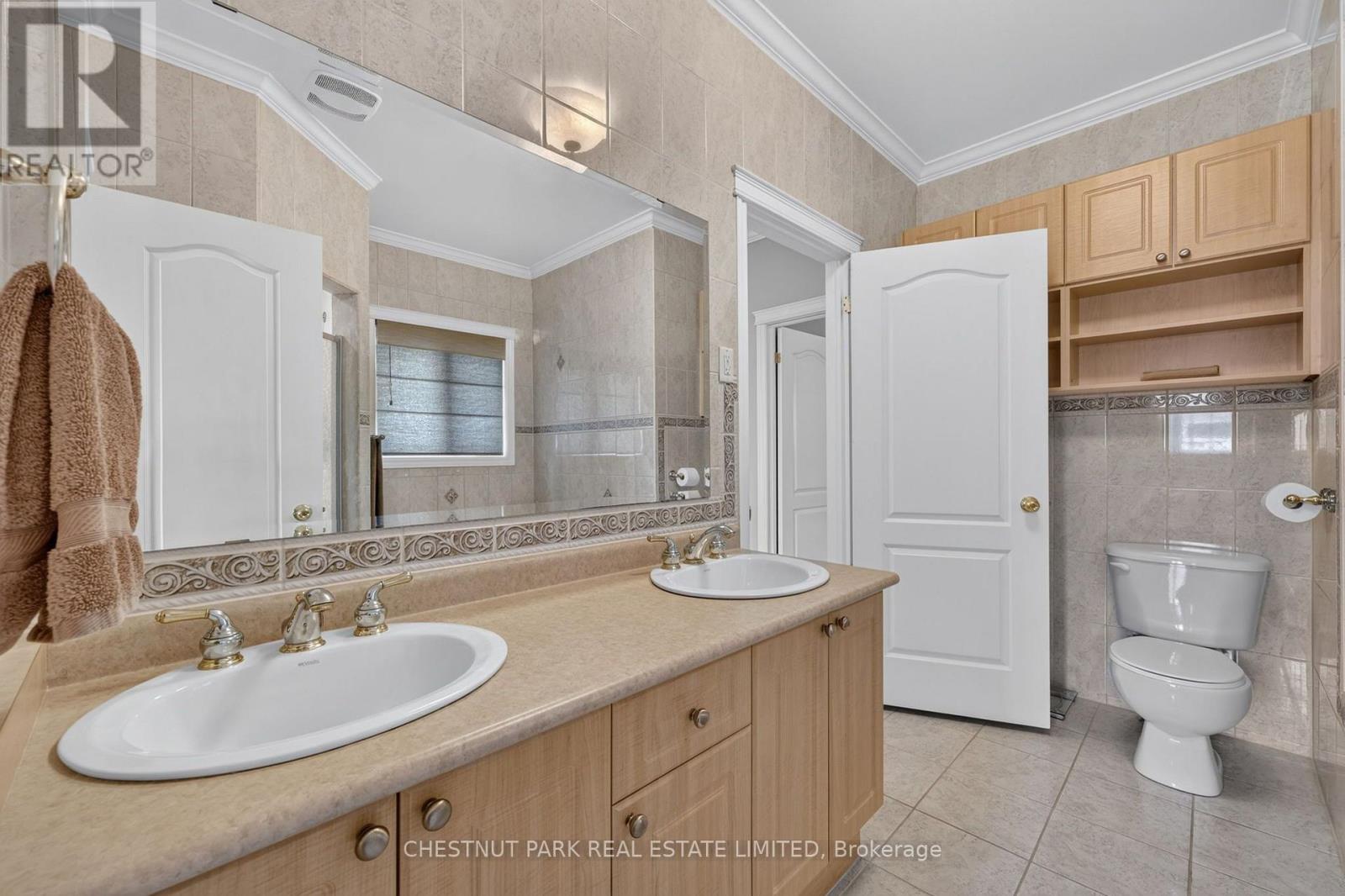 157 Birkhall Place, Barrie (Innis-Shore), Ontario  L4N 0K7 - Photo 16 - S13590340