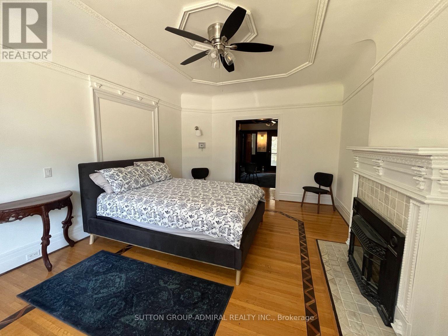 Main - 335 Palmerston Boulevard, Toronto, Ontario  M6G 2N5 - Photo 6 - C13569350