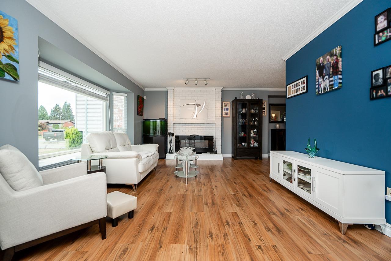 21233 92a Avenue, Langley, British Columbia  V1M 1K9 - Photo 5 - R3148597