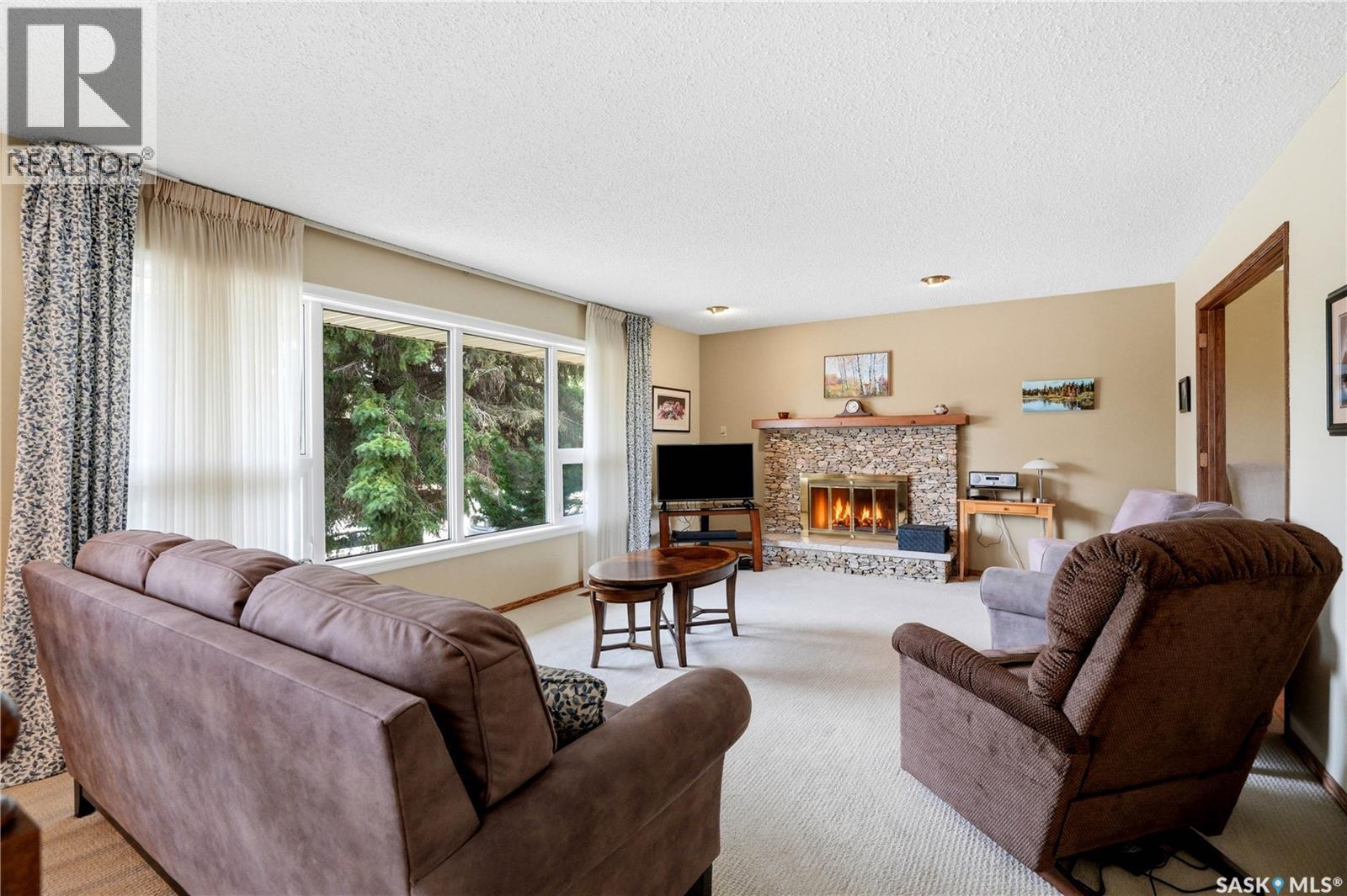 515 Frobisher Crescent, Saskatoon, Saskatchewan  S7K 4Y8 - Photo 4 - SK043267