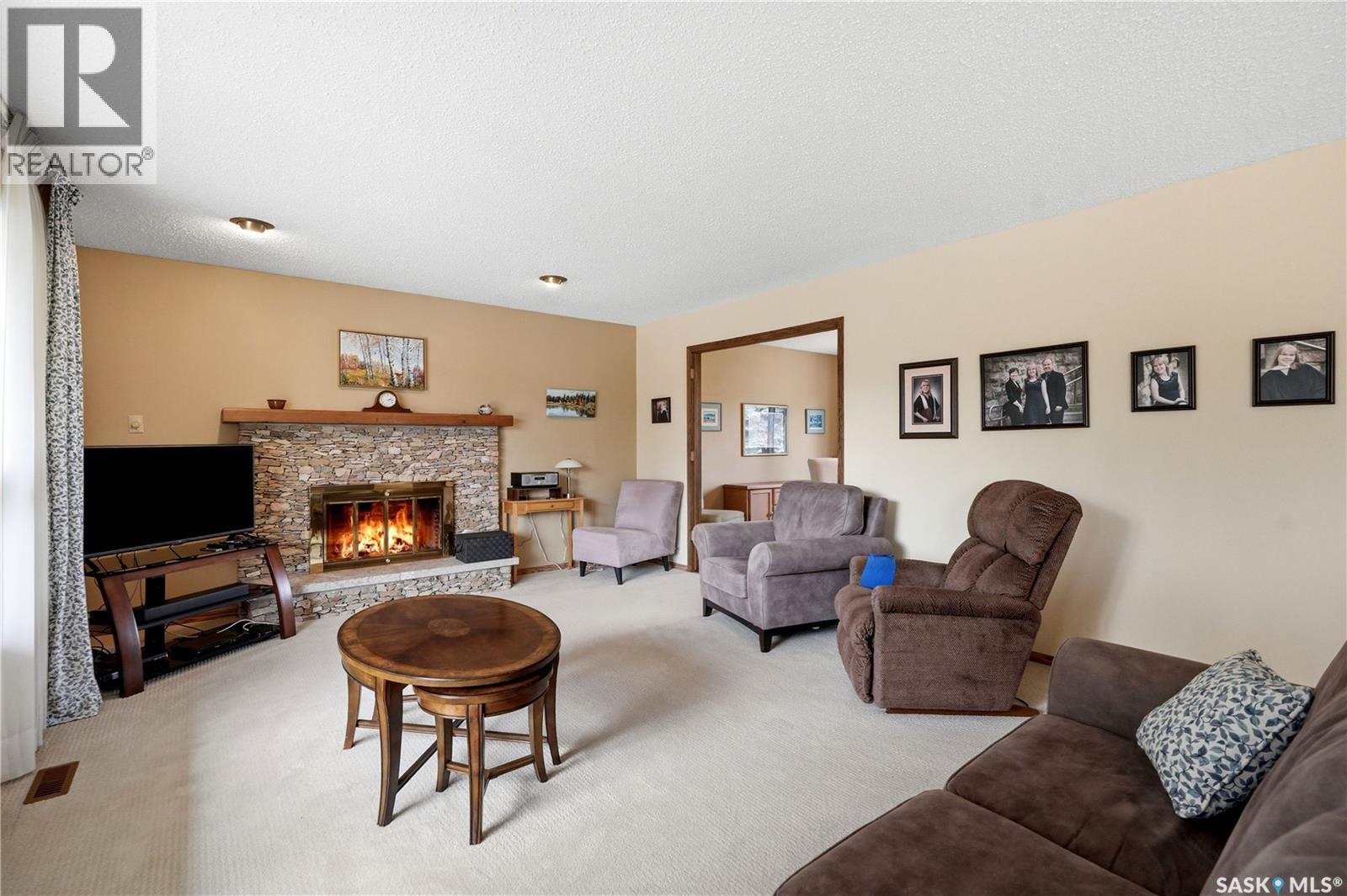 515 Frobisher Crescent, Saskatoon, Saskatchewan  S7K 4Y8 - Photo 5 - SK043267