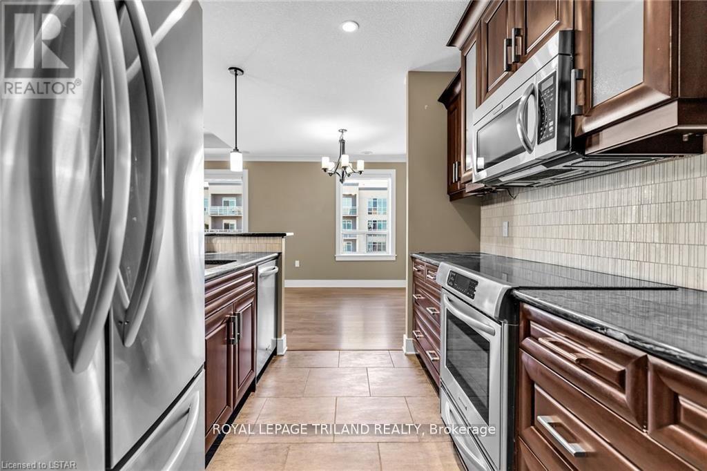 510 - 340 Sugarcreek Trail, London North, Ontario  N6H 0G4 - Photo 8 - X13590456