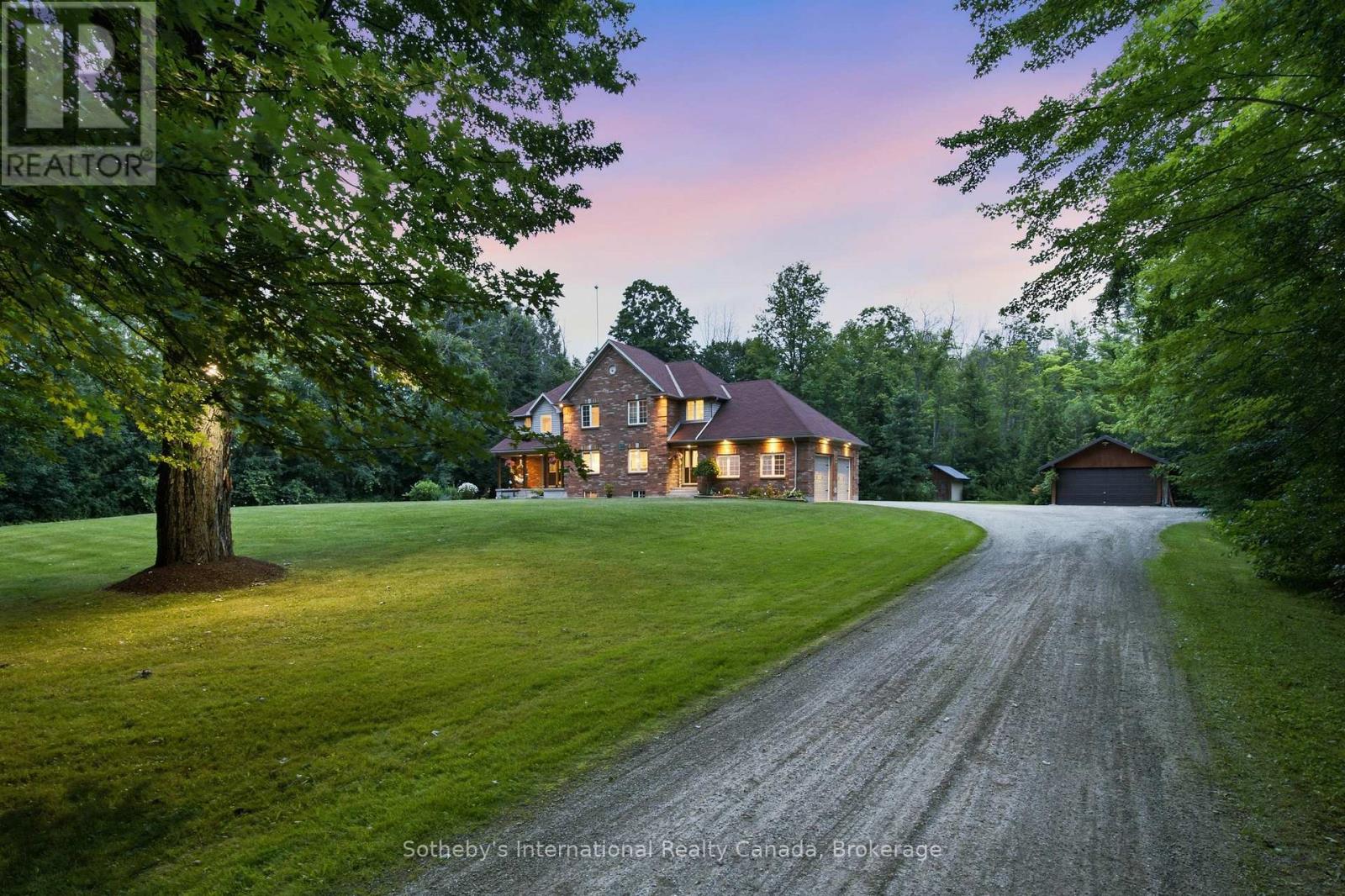 6153 Weisenberg Road, Centre Wellington, Ontario  N0B 1B0 - Photo 3 - X13589362