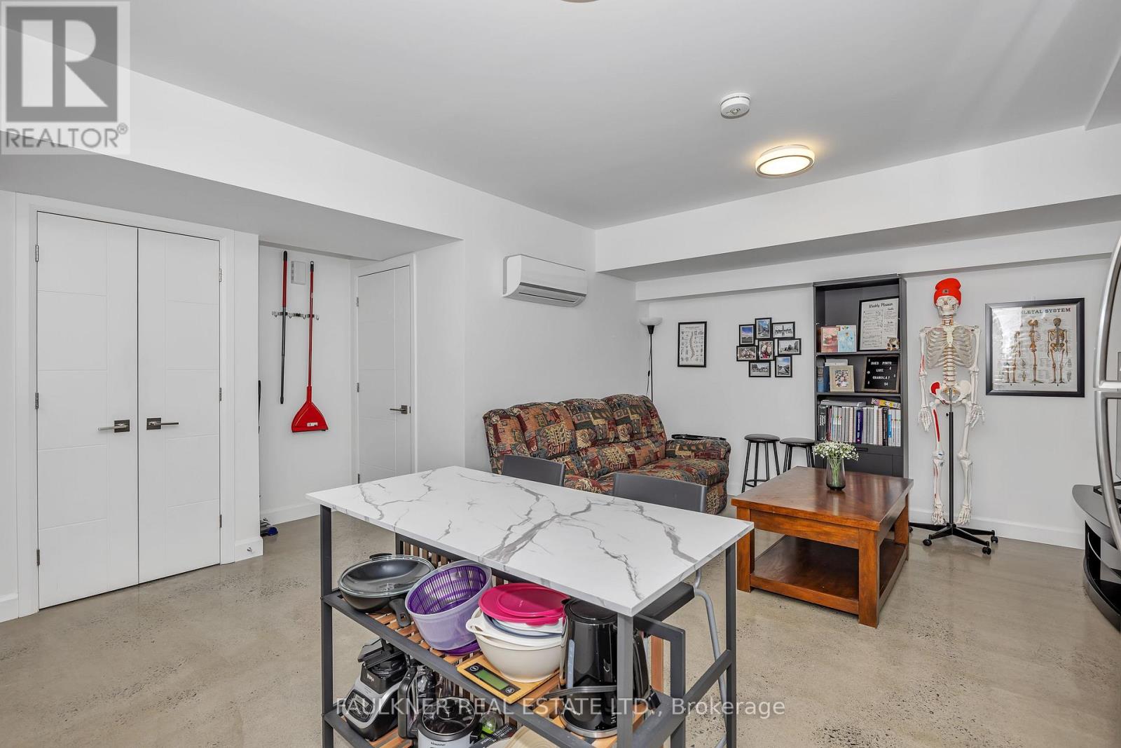 B - 143 COLUMBUS AVENUE - Photo 4