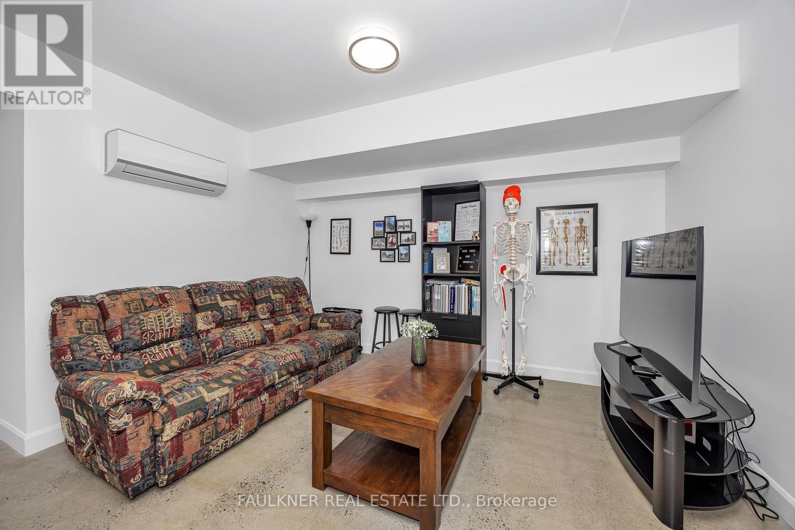B - 143 COLUMBUS AVENUE - Photo 6
