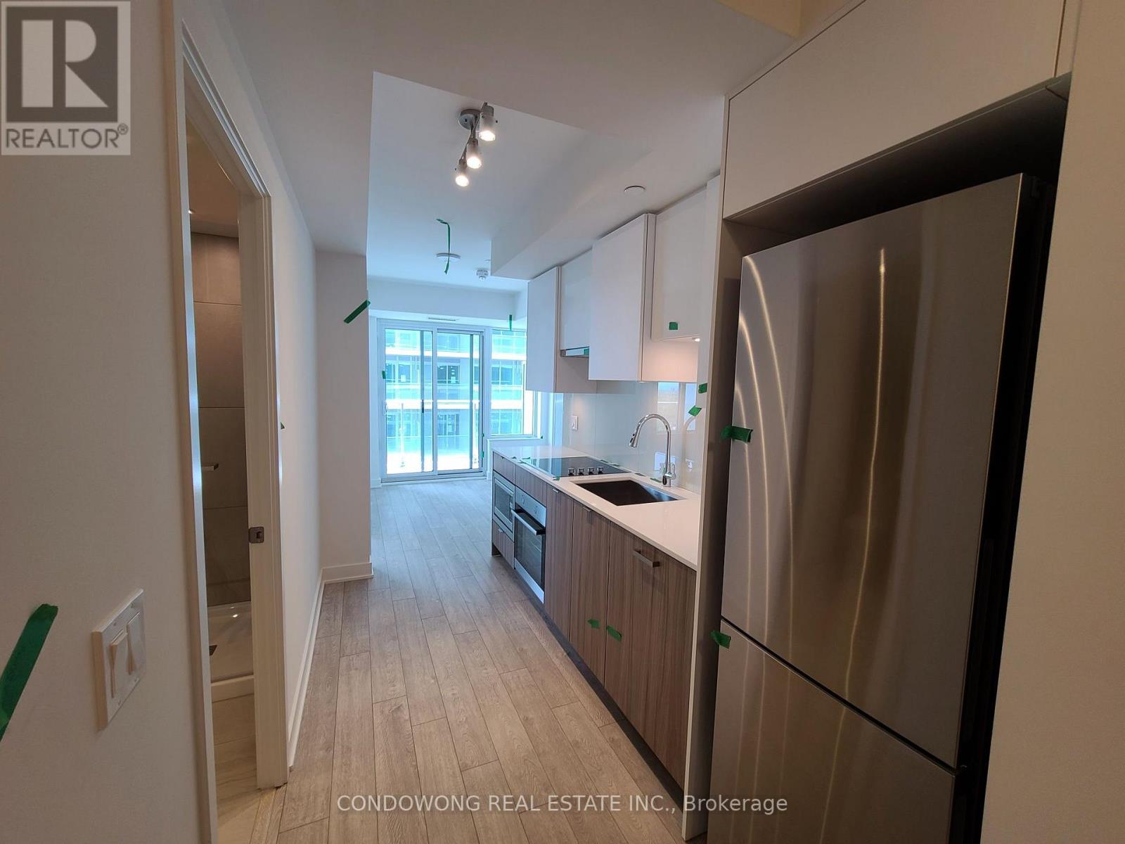2305 - 99 BROADWAY AVENUE, Toronto, Ontario