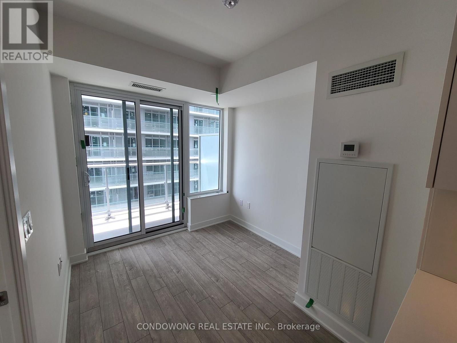 2305 - 99 Broadway Avenue, Toronto, Ontario  M4P 0E3 - Photo 3 - C13590400