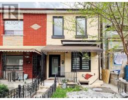 174 MANNING AVENUE, Toronto, Ontario