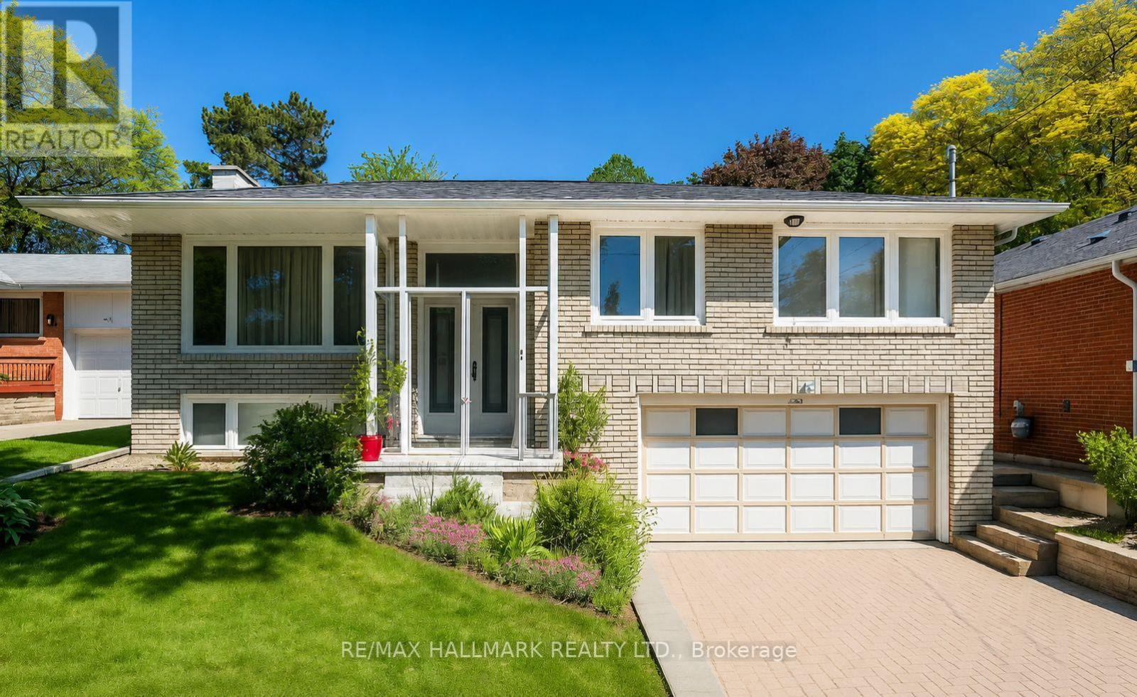 Main - 33 Sumner Heights Drive, Toronto, Ontario  M2K 1Y2 - Photo 3 - C13590470