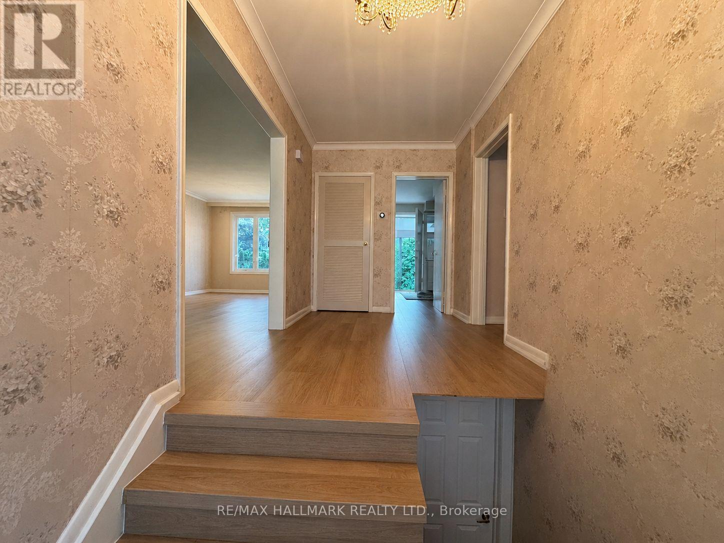Main - 33 Sumner Heights Drive, Toronto, Ontario  M2K 1Y2 - Photo 4 - C13590470