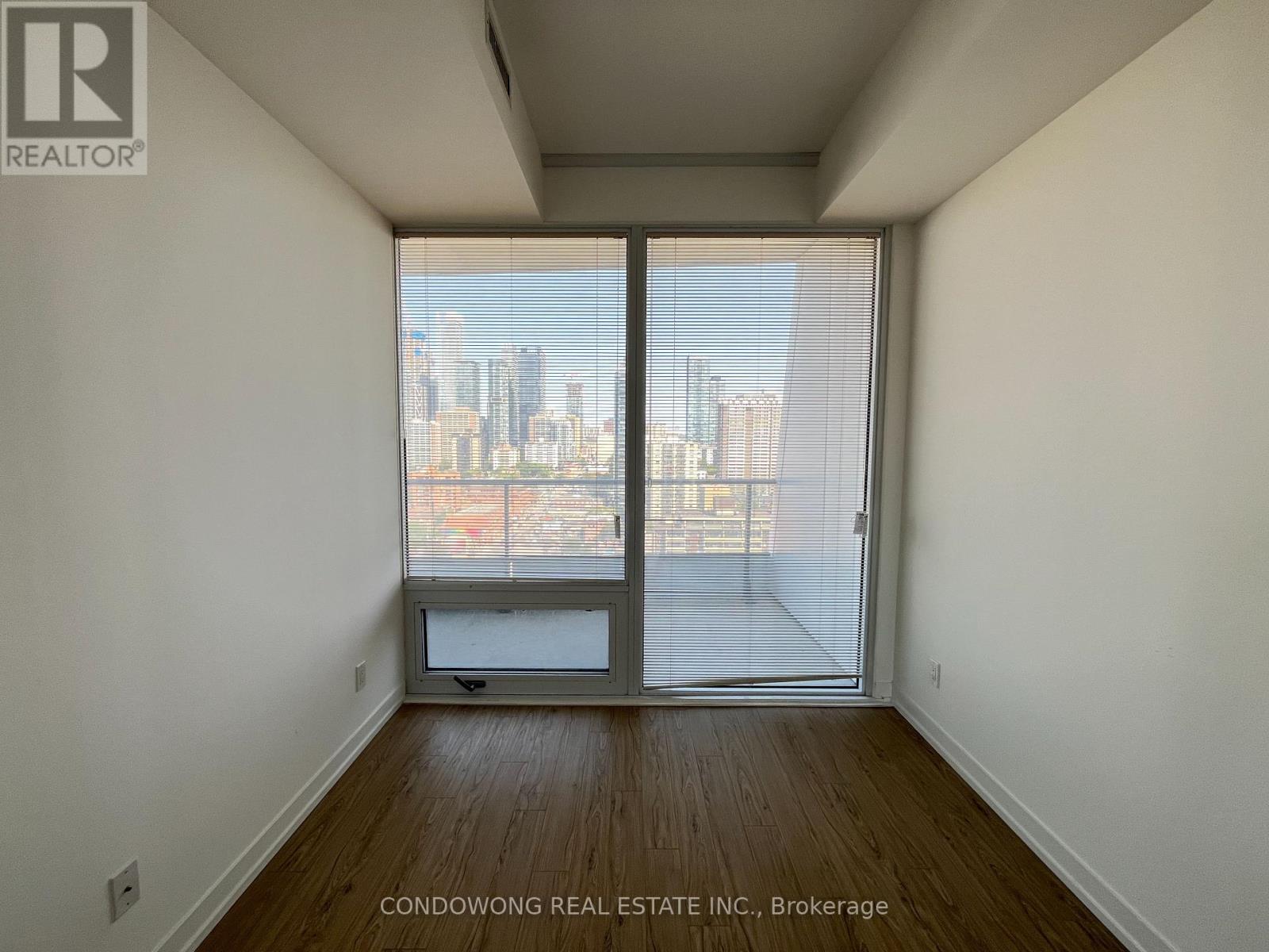 2211 - 85 Wood Street, Toronto, Ontario  M4Y 0E8 - Photo 4 - C13590544
