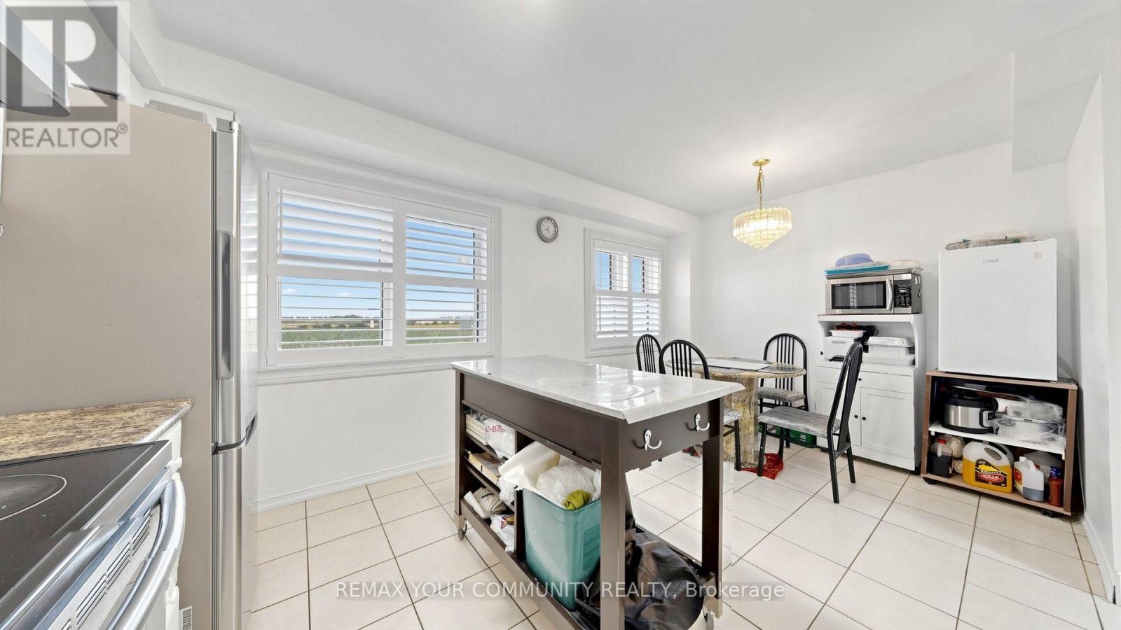 936 Audley Road, Ajax, Ontario  L1Z 0K6 - Photo 15 - E13590496