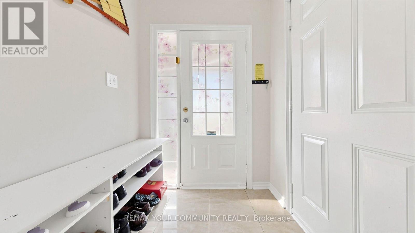 936 Audley Road, Ajax, Ontario  L1Z 0K6 - Photo 4 - E13590496