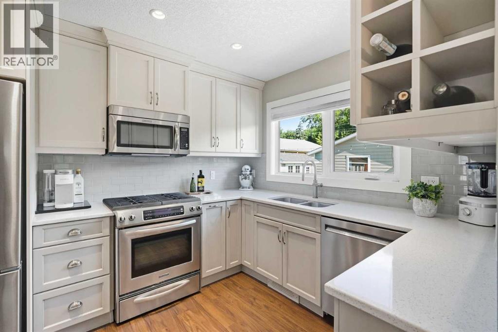 352 86 Avenue SE, Calgary, Alberta  T2H 1N7 - Photo 10 - A2329560
